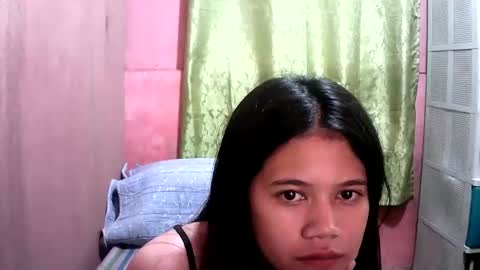 sweet_milkshake2004 online show from October 2025 12:51:02 AM