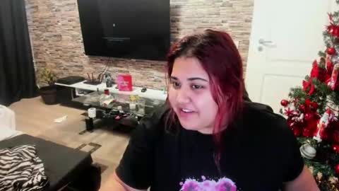 Snapshot of sweet_moommy chatting on December 2025 12:54:01 PM sweet_moommy online show from December 2025 12:54:01 PM