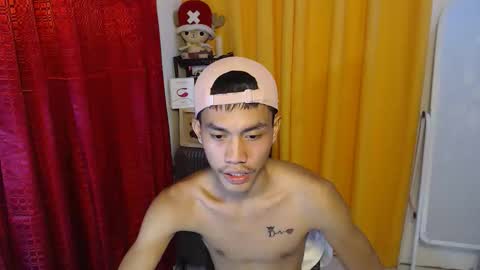 Snapshot of sweetbigcockz chatting on October 2025 08:40:01 PM sweetbigcockz online show from October 2025 08:40:01 PM