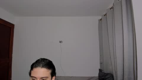 Snapshot of sweetlian_04 chatting on October 2025 11:59:02 PM Lian online show from October 2025 11:59:02 PM