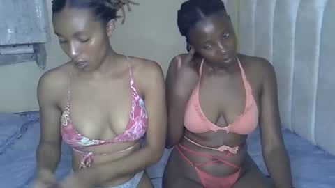 Snapshot of sweetlily_30 chatting on November 2025 12:31:02 AM sweetlily_30 online show from November 2025 12:31:02 AM