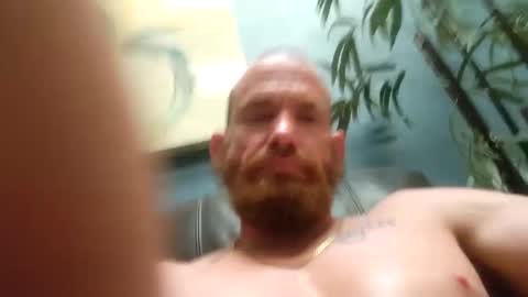 Snapshot of sweetnsexy95 chatting on January 2025 04:46:01 PM WeAim2PZzz online show from January 2025 04:46:01 PM