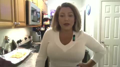 Snapshot of sweetsugar1979 chatting on November 2025 08:09:01 PM sweetsugar1979 online show from November 2025 08:09:01 PM