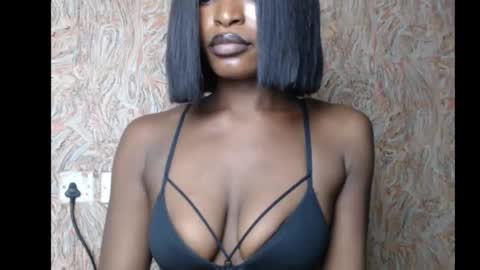 sweetxxbabex online show from September 2025 01:44:02 PM