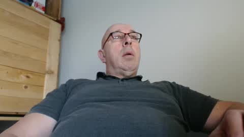 swissscooby55 online show from January 2025 08:10:01 AM