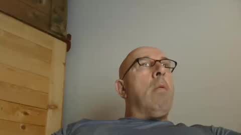 swissscooby55 online show from September 2025 05:43:02 AM