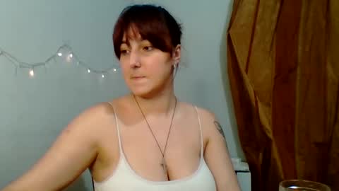 Sarah online show from September 2025 04:54:01 PM