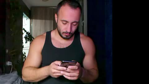 Snapshot of t_huracane chatting on November 2025 05:09:01 PM Huracane online show from November 2025 05:09:01 PM