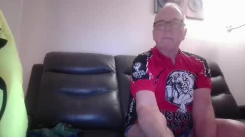 tacrunner66_ online show from February 2025 02:45:02 PM