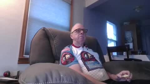 tacrunner66_ online show from February 2025 01:04:02 AM