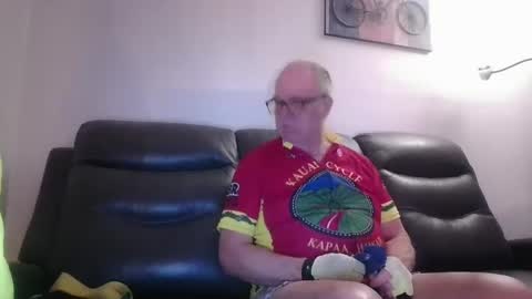 tacrunner66_ online show from February 2025 03:23:02 PM