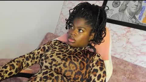 tamara_lubez online show from November 2025 07:02:02 PM