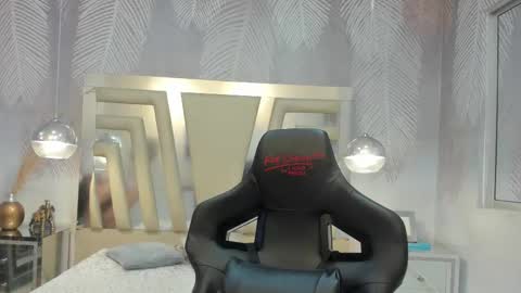 Tamara online show from September 2025 07:03:02 PM