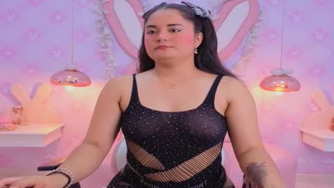 Tamara online show from September 2025 07:13:02 PM