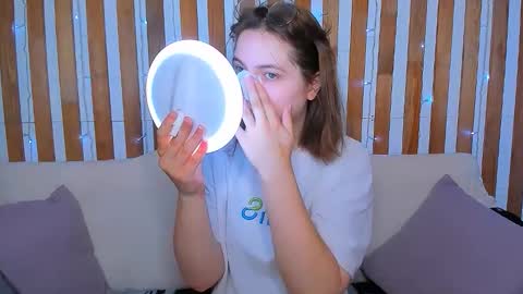 Tara online show from September 2025 02:11:02 AM