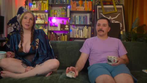 Snapshot of task_manager chatting on October 2025 01:55:01 PM Vivian Clark online show from October 2025 01:55:01 PM