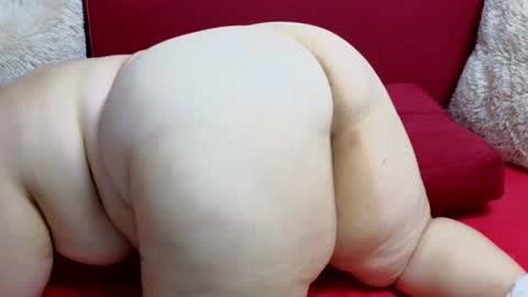 Clau online show from December 2024 12:45:02 AM