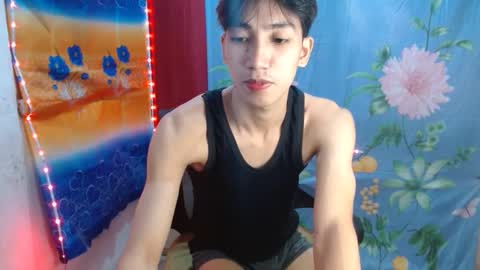 Snapshot of tastylicious_kim chatting on December 2024 10:06:02 AM Ask me online show from December 2024 10:06:02 AM