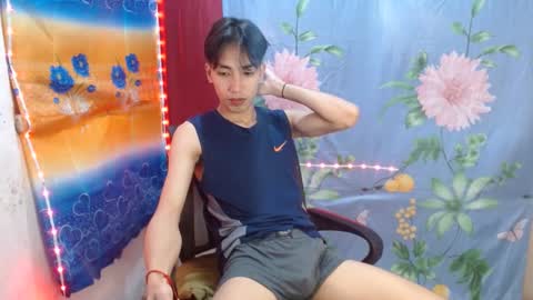 Snapshot of tastylicious_kim chatting on December 2024 10:36:01 AM Ask me online show from December 2024 10:36:01 AM