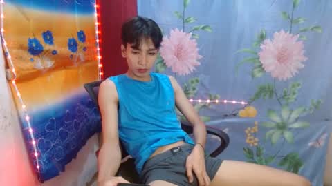 Snapshot of tastylicious_kim chatting on December 2024 08:28:02 AM Ask me online show from December 2024 08:28:02 AM