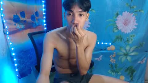 Snapshot of tastylicious_kim chatting on January 2025 02:19:01 PM Ask me online show from January 2025 02:19:01 PM