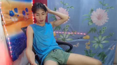 Snapshot of tastylicious_kim chatting on January 2025 11:35:01 AM Ask me online show from January 2025 11:35:01 AM