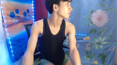 Snapshot of tastylicious_kim chatting on January 2025 10:29:02 AM Ask me online show from January 2025 10:29:02 AM
