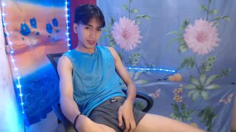 Snapshot of tastylicious_kim chatting on February 2025 11:23:01 AM Ask me online show from February 2025 11:23:01 AM