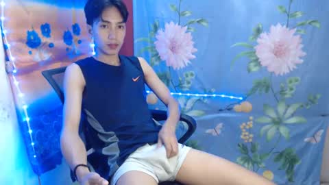Snapshot of tastylicious_kim chatting on February 2025 11:36:01 PM Ask me online show from February 2025 11:36:01 PM