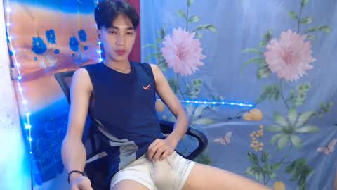 Snapshot of tastylicious_kim chatting on March 2025 01:31:02 AM Ask me online show from March 2025 01:31:02 AM