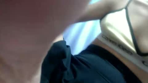 Snapshot of tati_latina24 chatting on December 2025 05:18:02 PM tati_latina24 online show from December 2025 05:18:02 PM