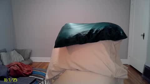 Snapshot of tatum__kahlo chatting on November 2025 01:16:01 AM TATUM ALL MY LINKS online show from November 2025 01:16:01 AM