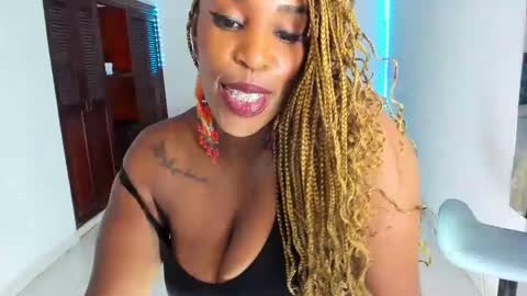 taylorslims online show from March 2025 06:43:02 PM