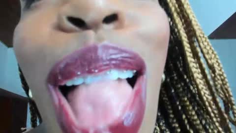 taylorslims online show from March 2025 12:06:02 PM