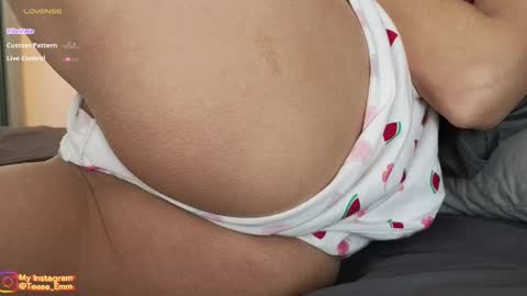 Snapshot of tease_me__ chatting on December 2024 10:08:01 AM Em online show from December 2024 10:08:01 AM