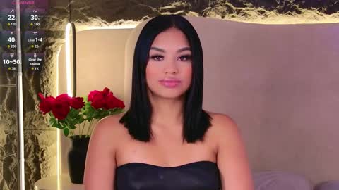 Snapshot of teasealicious chatting on October 2025 06:43:01 PM Bruna online show from October 2025 06:43:01 PM