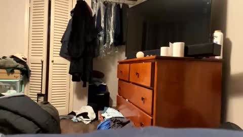 Snapshot of teejm chatting on November 2025 03:18:02 AM Twizzler online show from November 2025 03:18:02 AM