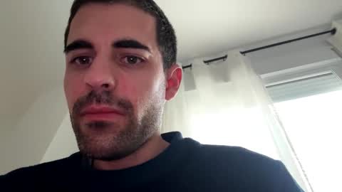 Luis online show from December 2025 07:50:02 AM