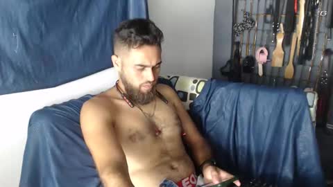 Yeffrith online show from December 2025 05:47:01 AM