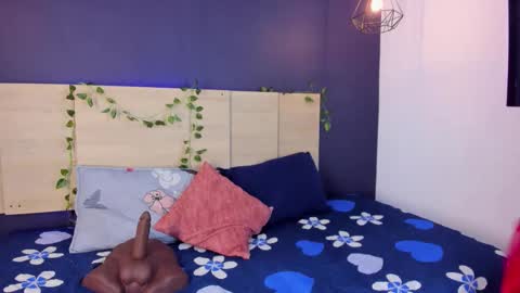 Snapshot of thaliaocean chatting on October 2025 03:40:02 AM thaliaocean online show from October 2025 03:40:02 AM