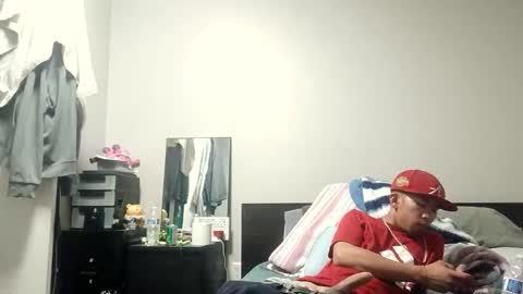 thataznguy303 online show from October 2025 03:21:02 AM