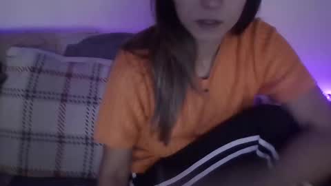 Snapshot of the_borderlands chatting on November 2025 09:53:02 AM the crazy travellers online show from November 2025 09:53:02 AM