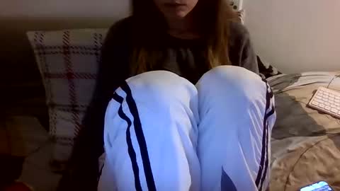 Snapshot of the_borderlands chatting on November 2025 12:39:02 PM the crazy travellers online show from November 2025 12:39:02 PM