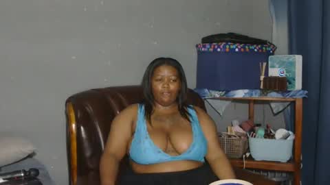 phindy online show from January 2025 06:32:02 PM
