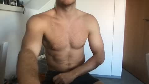 Snapshot of thierrinho8148 chatting on January 2025 01:27:01 PM thierrinho8148 online show from January 2025 01:27:01 PM