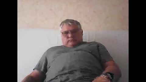 Thierrysymp online show from September 2025 09:41:02 AM
