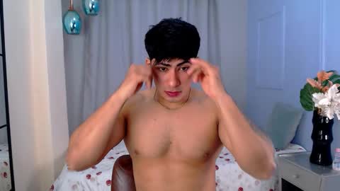 Snapshot of thirstmen_ chatting on October 2025 10:43:02 PM MICHAEL AND CRISS online show from October 2025 10:43:02 PM