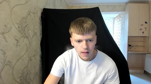 Snapshot of thomas_shelbivip chatting on September 2025 08:41:02 AM Tomas online show from September 2025 08:41:02 AM