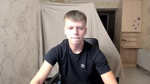 Snapshot of thomas_shelbivip chatting on October 2025 08:29:02 PM Tomas online show from October 2025 08:29:02 PM