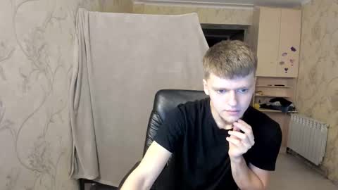 Snapshot of thomas_shelbivip chatting on December 2025 09:01:01 PM Tomas online show from December 2025 09:01:01 PM